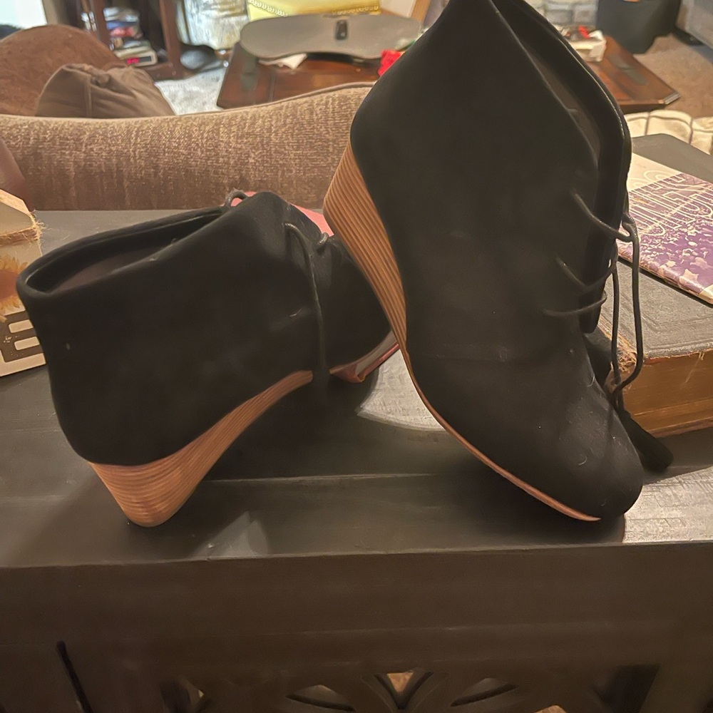 Black wedge ankle boots by Dr. Scholls. Size 9.5, worn once for a conference.